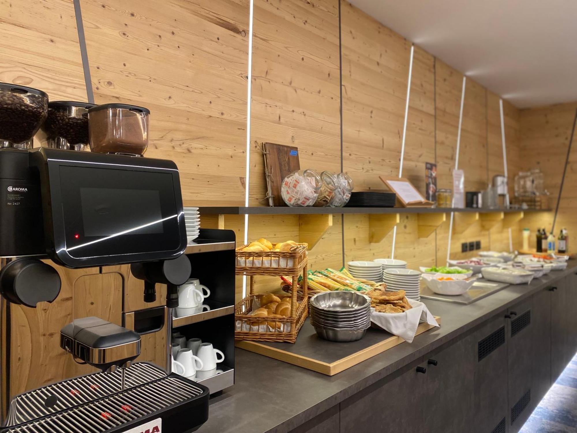 Al Piccolo Hotel Vigo di Fassa Εξωτερικό φωτογραφία