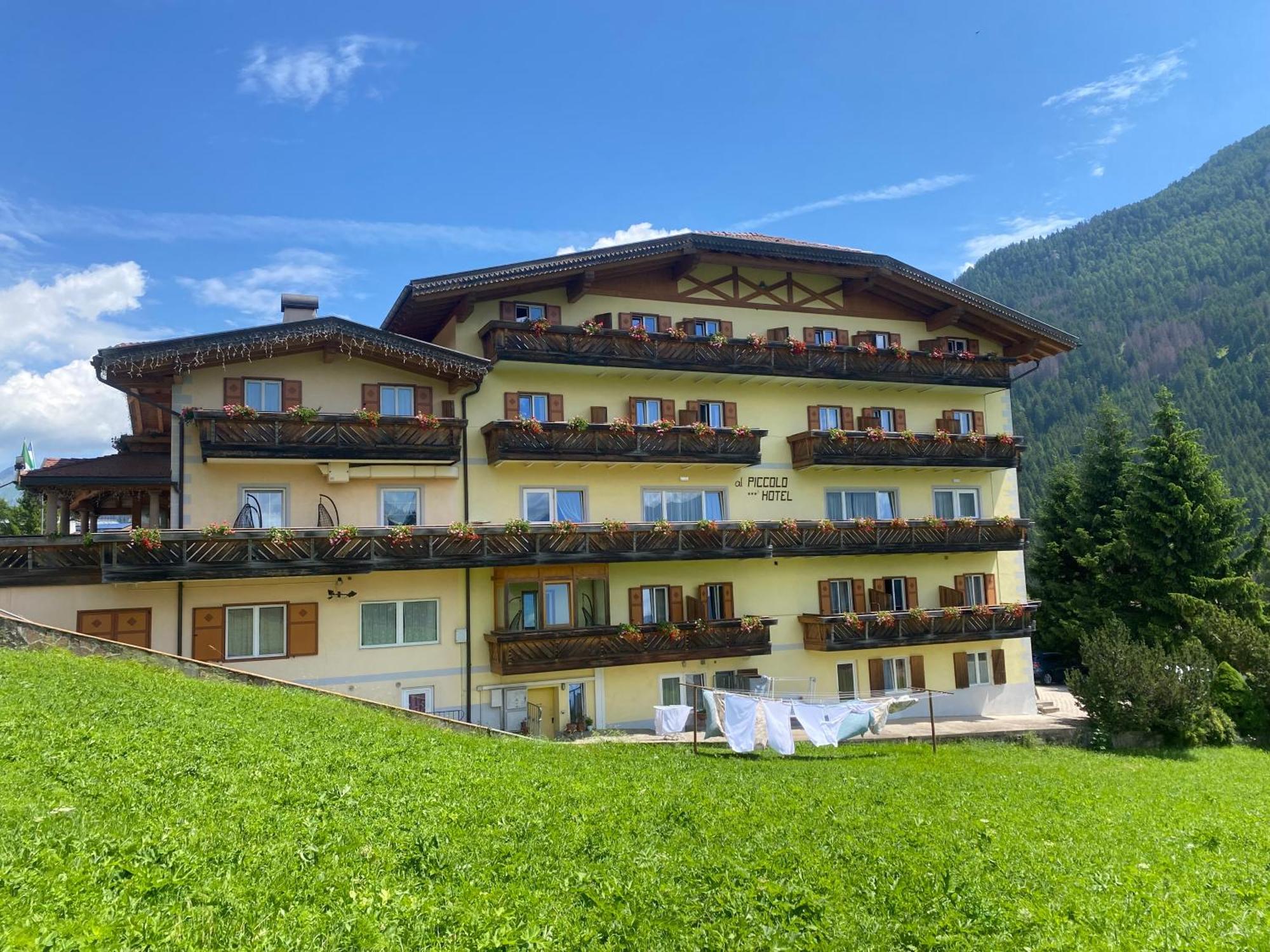 Al Piccolo Hotel Vigo di Fassa Εξωτερικό φωτογραφία
