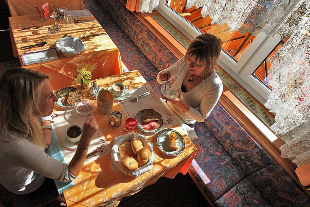 Al Piccolo Hotel Vigo di Fassa Εξωτερικό φωτογραφία