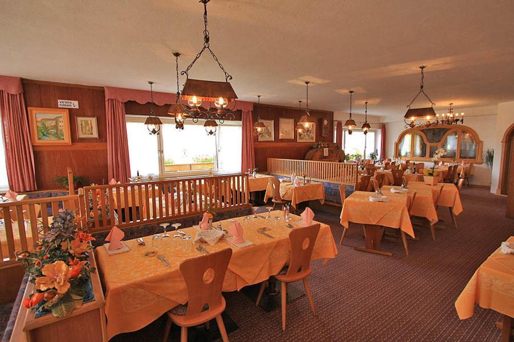 Al Piccolo Hotel Vigo di Fassa Εξωτερικό φωτογραφία