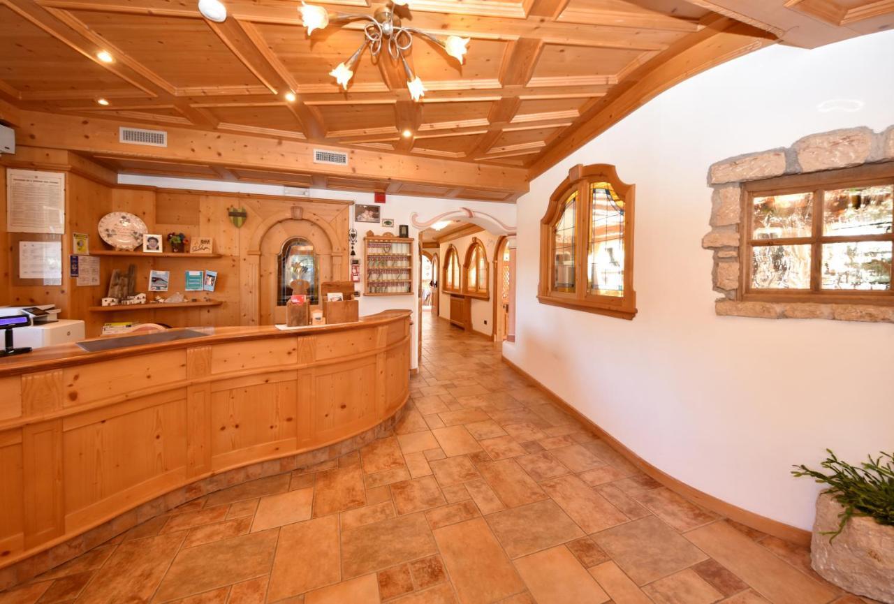 Al Piccolo Hotel Vigo di Fassa Εξωτερικό φωτογραφία