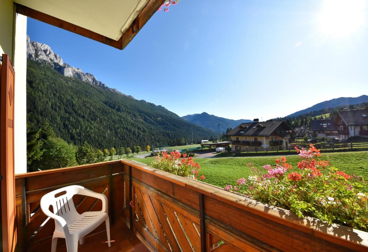 Al Piccolo Hotel Vigo di Fassa Εξωτερικό φωτογραφία