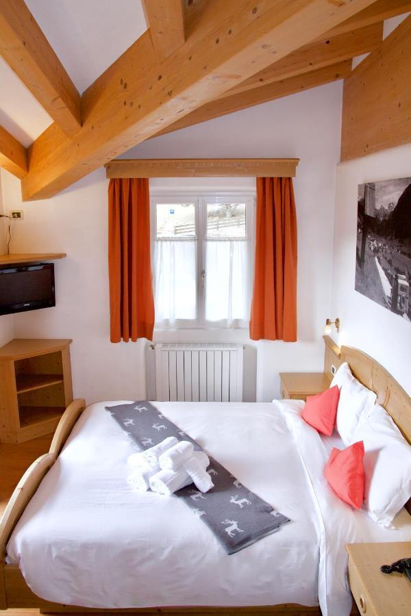 Al Piccolo Hotel Vigo di Fassa Εξωτερικό φωτογραφία